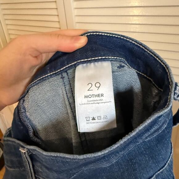 MOTHER Medium Blue Cropped Jeans - Picture 10 of 12